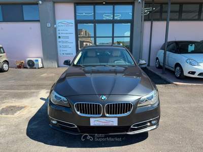 BMW Serie 5 525d 525 525d Luxury Grigio usata Formello