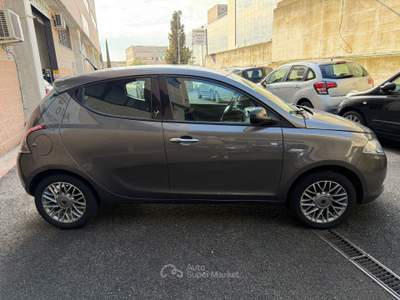 Lancia Ypsilon 85 CV 5 porte S&S Platinum Grigio usata Formello