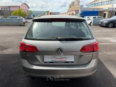 Volkswagen Golf Variant 1.6 TDI 110CV SW Grigio usata Formello