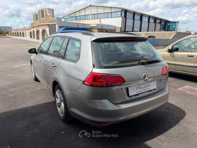 Volkswagen Golf Variant 1.6 TDI 110CV SW Grigio usata Formello