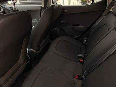 Hyundai i10 Login usata Pozzuoli