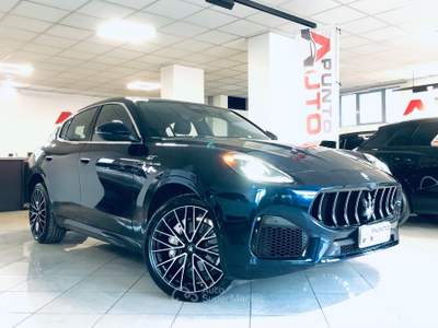 Maserati Grecale MHEV 300 CV AWD GT N1 Blu/Azzurro usata Isernia