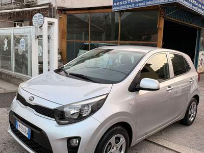 Kia Picanto 5 porte active usata Pozzuoli