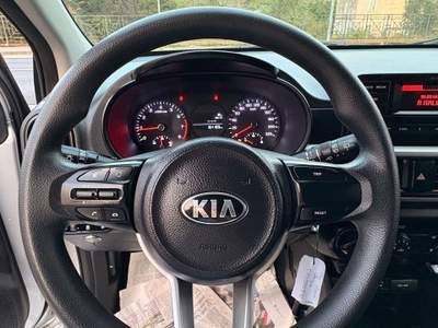 Kia Picanto 5 porte active usata Pozzuoli