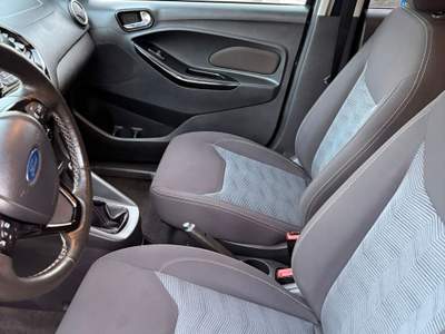Ford Ka+ Ti-VCT 85 CV Ultimate usata Pozzuoli