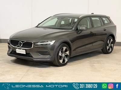 Volvo V60 Cross Country 2.0 b4 Pro awd auto *PREZZO REALE* Grigio usata Torbole Casaglia Volvo V60 Cross Country 2.0 b4 Pro awd auto *PREZZO REALE* Grigio usata Torbole Casaglia