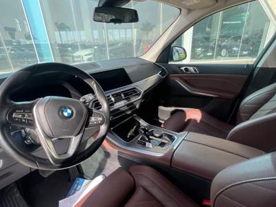 BMW X5 xDrive30d 48V Business Super Offerta T-Stock Bianco usata Gela