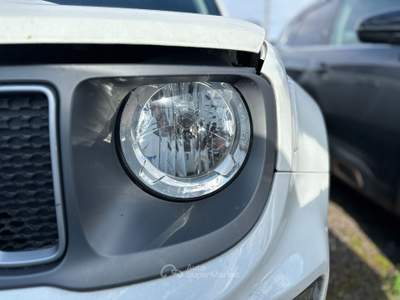 Jeep Renegade  - renegade 1.3 t4 phev limited 4xe at6 Bianco usata Legnano