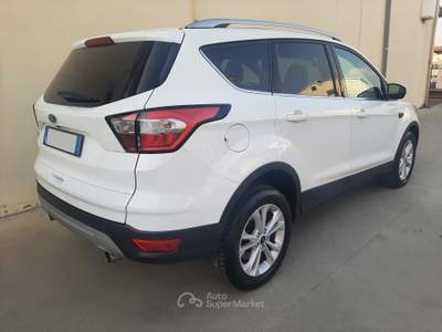 Ford Kuga 1.5 TDCi 120cv 2WD Powershift Edition Bianco usata Castelnovo di Sotto