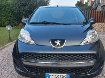 Peugeot 107 Ottimo stato tenuta benissimo Blu/Azzurro usata ROMA