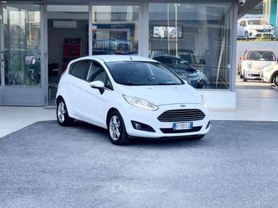 Ford Fiesta 95CV E5 Neo - 2014 Bianco usata Roma