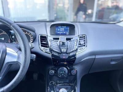 Ford Fiesta 95CV E5 Neo - 2014 Bianco usata Roma