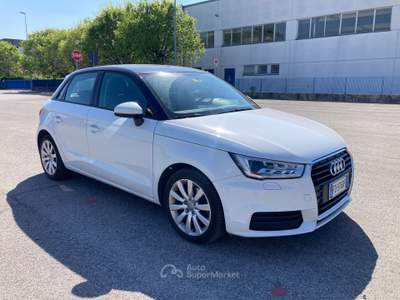 Audi A1 SPB 1.6 TDI 116 CV S tronic Bianco usata Maserà di Padova