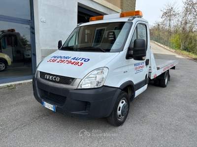 Iveco Ecodaily Carro Attrezzi con Allest nuovo scarrabile con teleco Patente B Bianco usata Castelnovo ne' Monti