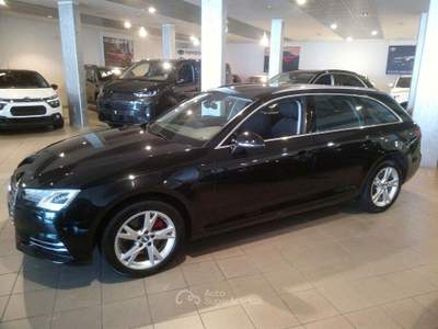 Audi A4 Avant 2.0 TDI 150 CV ultra S tronic usata Borgo Maggiore