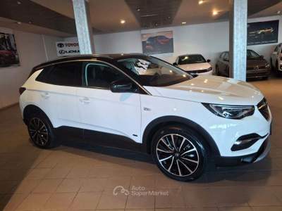 Opel Grandland X 1.6 Hybrid4 Plug-in aut. AWD usata Borgo Maggiore