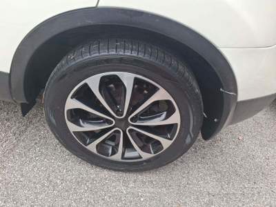 Nissan Qashqai DPF Tekna usata Borgo Maggiore
