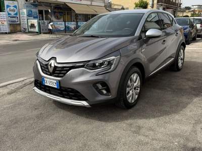 Renault Captur II 2022 1.0 tce Intens Gpl 100cv my21 Grigio usata Sant'Antimo