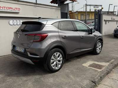 Renault Captur II 2022 1.0 tce Intens Gpl 100cv my21 Grigio usata Sant'Antimo