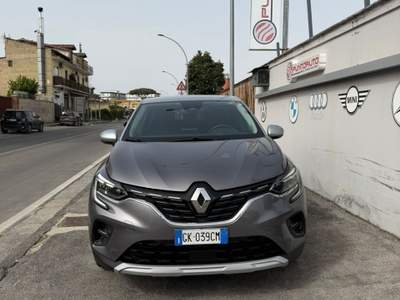 Renault Captur II 2022 1.0 tce Intens Gpl 100cv my21 Grigio usata Sant'Antimo