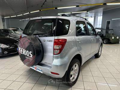 Daihatsu Terios 1.5 4WD SXA - UNICO PROPRIETARIO Argento usata Monza