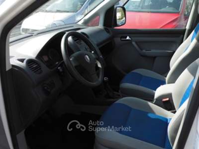 Volkswagen Caddy Unico proprietario, libero da incidenti  KM.  CERTIFICATI Bianco usata Cartura
