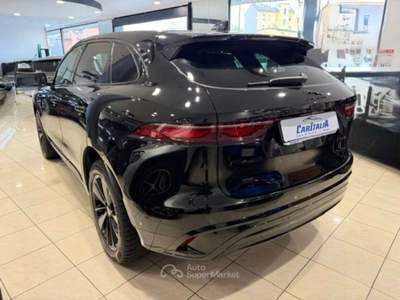 Jaguar F-Pace 2.0 D 204 CV AWD aut. R-Dynamic SE Nero usata Sesto San Giovanni