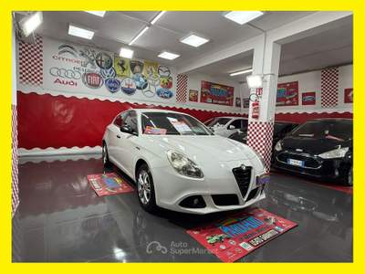 Alfa Romeo Giulietta 1.4 Turbo 120cv - 2011 Bianco usata Giugliano in Campania