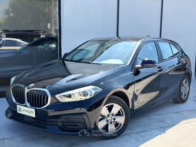BMW Serie 1 116d 116 d 1.5 116 CV 5P. Advantage MANUALE MY2022 Nero usata Pomigliano d'Arco