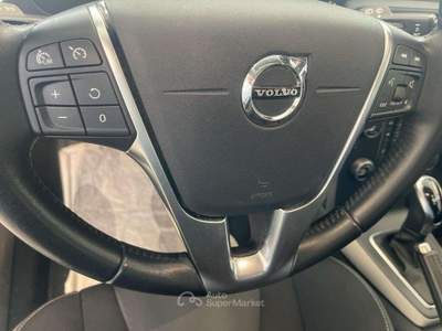 Volvo V40 BUSINESS PLUS D2 Geartronic Bianco usata Bagnaria Arsa