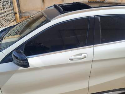 Mercedes-Benz GLA Non fumatore,tenuta in garage,due proprietari 132000km Bianco usata Marsala