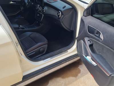 Mercedes-Benz GLA Non fumatore,tenuta in garage,due proprietari 132000km Bianco usata Marsala