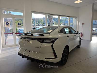 Dongfeng Shine Shine 1.5 E2 117cv Automatica Bianco usata Pozzuoli