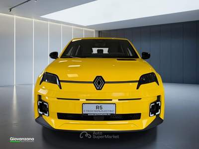 Renault Master Renault 5 R5 E-Tech Evolution urban range 120cv KM0 Giallo usata Porto Mantovano