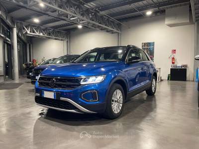 Volkswagen T-Roc Volkswagen T-Roc 1.0 tsi Life - PARK ASSIST - PREZZO REALE Blu/Azzurro usata Villafranca di Verona