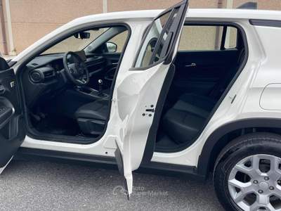 Jeep Avenger 1.2 Turbo 100 CV Altitude Euro 6E Bianco usata Fiumicino