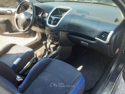Peugeot 206 Gpl 2032 adatta x neopatentati usata PALAZZAGO