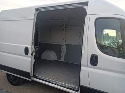 Fiat Ducato 35 2.2 Mjt 140CV PM-TM Furgone Bianco usata Assisi