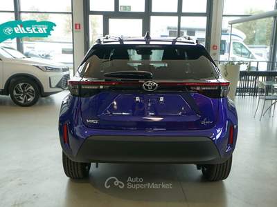Toyota Yaris Cross 1.5 Hybrid 130 CV 5p. E-CVT Trend Blu/Azzurro usata Sona