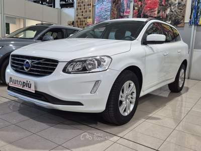 Volvo XC60 D3 Geartronic Business Plus Bianco usata Milano