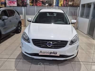 Volvo XC60 D3 Geartronic Business Plus Bianco usata Milano