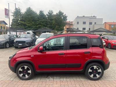 Fiat Panda 1.0 FireFly S&S Hybrid City Cross Rosso usata Arcore
