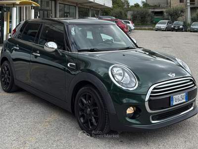 MINI Cooper Vettura garantita e molto versatile per qualsiasi utilizzo Verde usata Sant'Omero