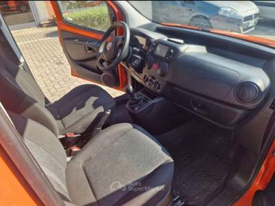 Fiat QUBO Tenuta in ottime condizioni, usata Arancione usata San Secondo di Pinerolo