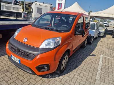 Fiat QUBO Tenuta in ottime condizioni, usata Arancione usata San Secondo di Pinerolo