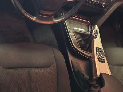 BMW Serie 3 318d Tenuta Molto bene usata Rimini