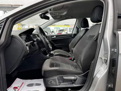 Volkswagen Golf 1.6 TDI 115 CV DSG Highline BlueMotion Tech. Grigio usata Castellaneta