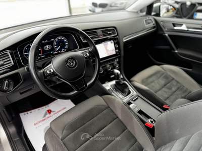 Volkswagen Golf 1.6 TDI 115 CV DSG Highline BlueMotion Tech. Grigio usata Castellaneta