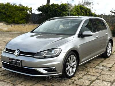 Volkswagen Golf 1.6 TDI 115 CV DSG Highline BlueMotion Tech. Grigio usata Castellaneta