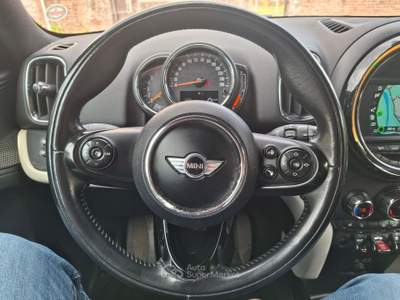 MINI Cooper Countryman D HYPE Rosso usata Calci